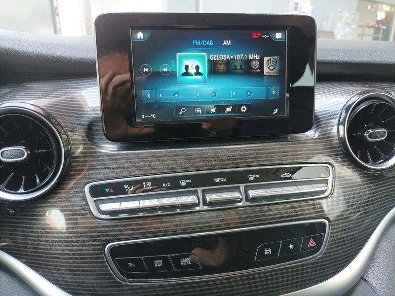Mercedes Classe V extralong 220 d sport auto diesel bianco