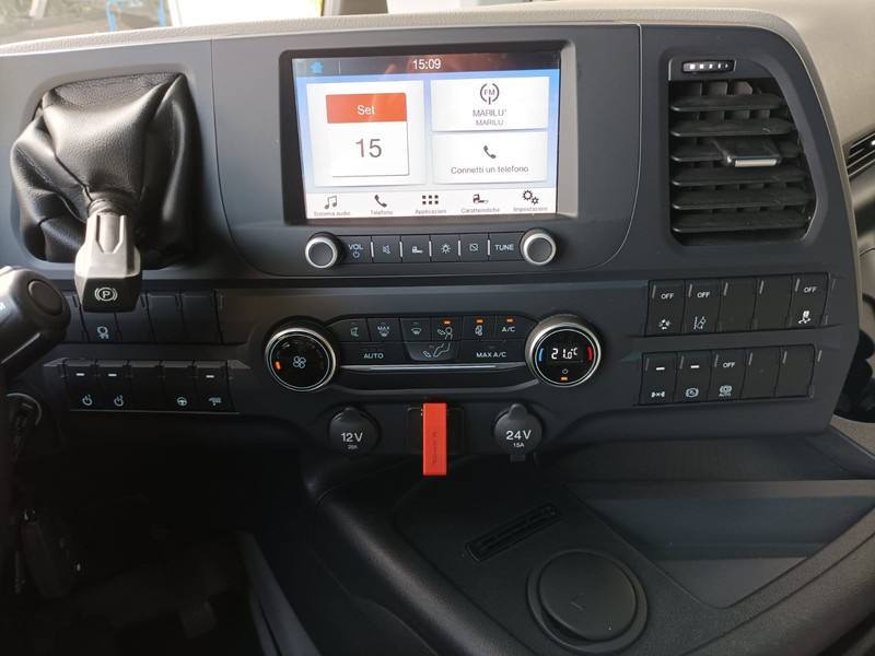 Ford F-max 4x2 comfort mega cab