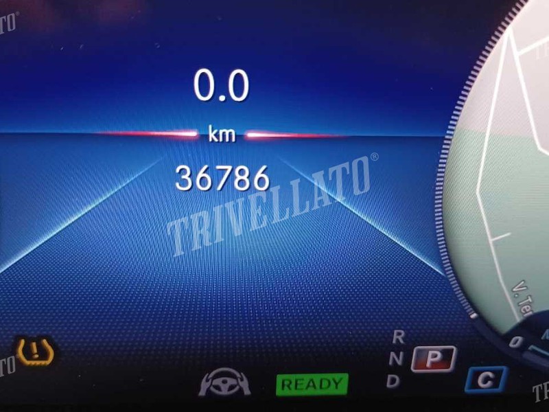 Mercedes EQB 250 premium elettrica nero
