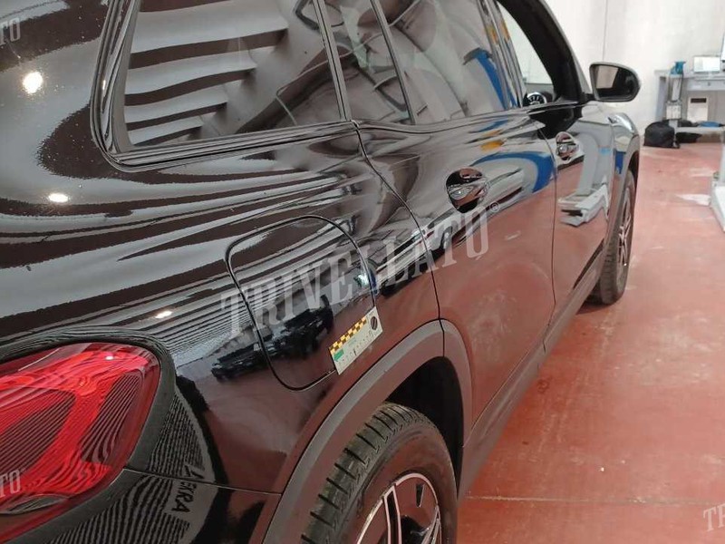 Mercedes EQB 250 premium elettrica nero