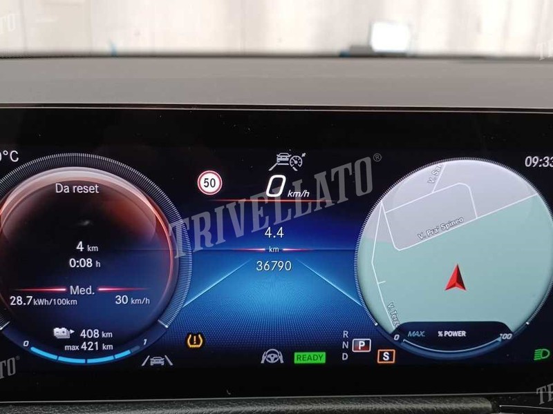 Mercedes EQB 250 premium elettrica nero