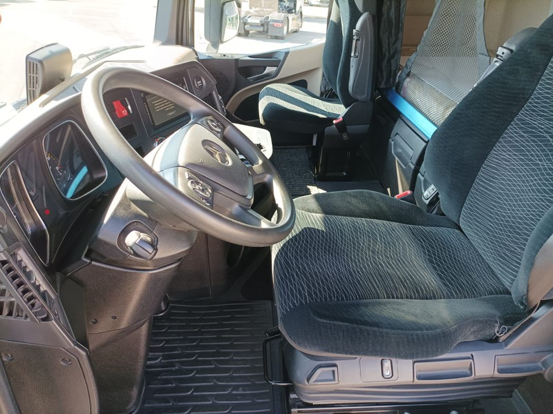 Mercedes Actros 5 1851 ls 4x2