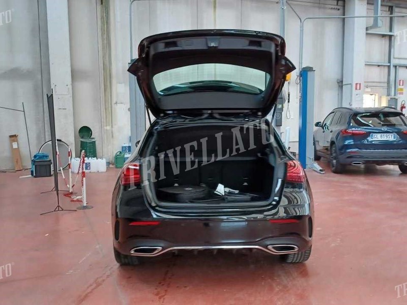 Mercedes Classe A 250 e phev amg line advanced plus auto ibrido blu/azzurro