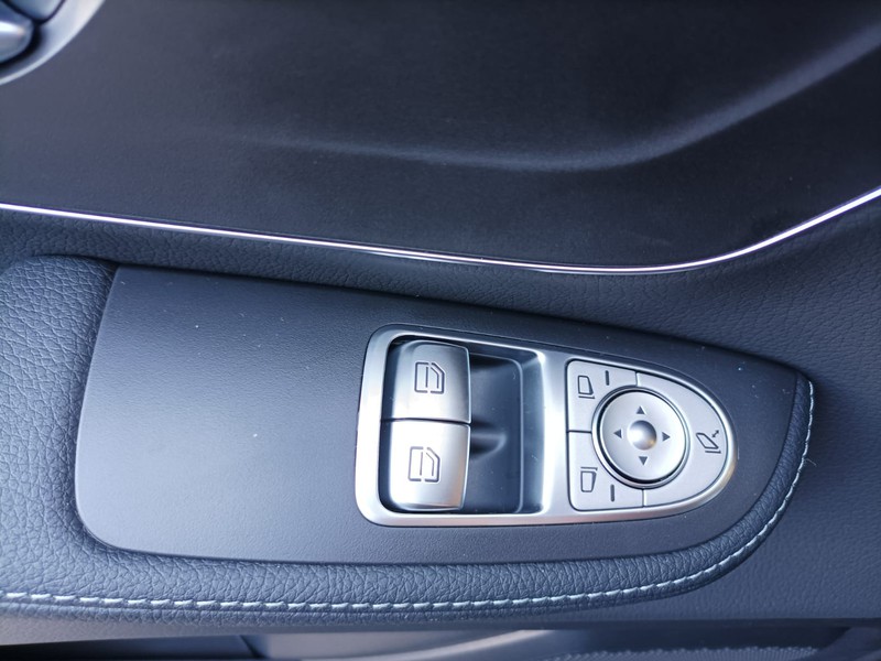 Mercedes Classe V V 250 d AVANTGARDE Extralong diesel nero