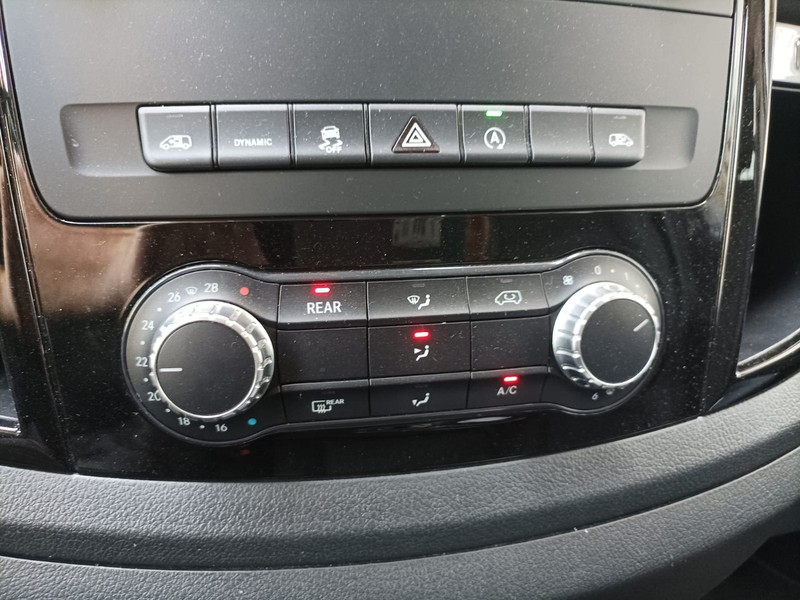 Mercedes Vito 114 cdi long tourer pro auto my20 diesel nero