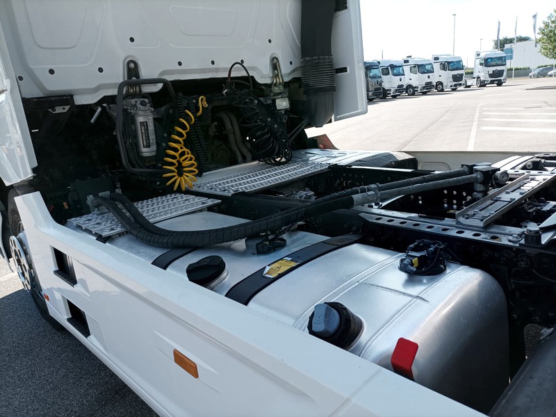 Mercedes Actros 5 1851 ls 4x2