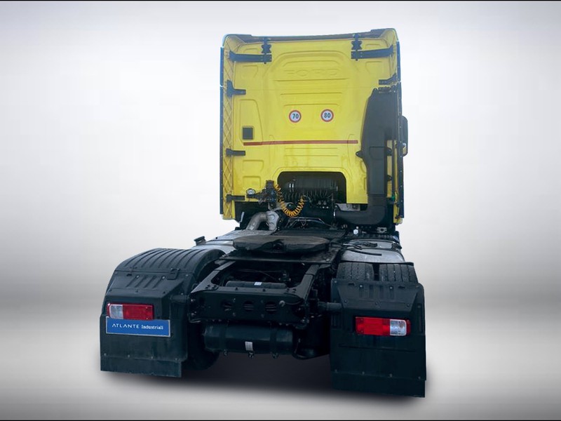 Ford Trucks F-max 500 4x2 base mega cab