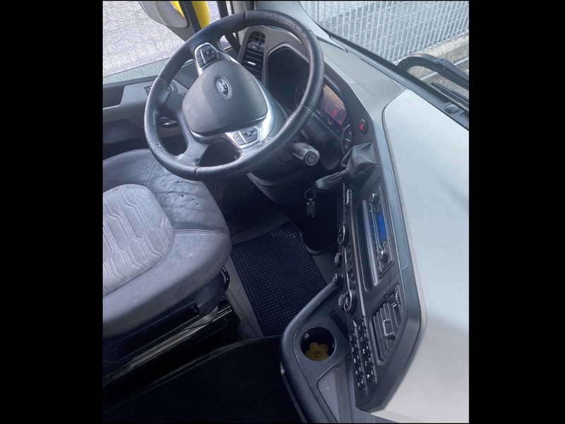 Ford Trucks F-max 500 4x2 base mega cab