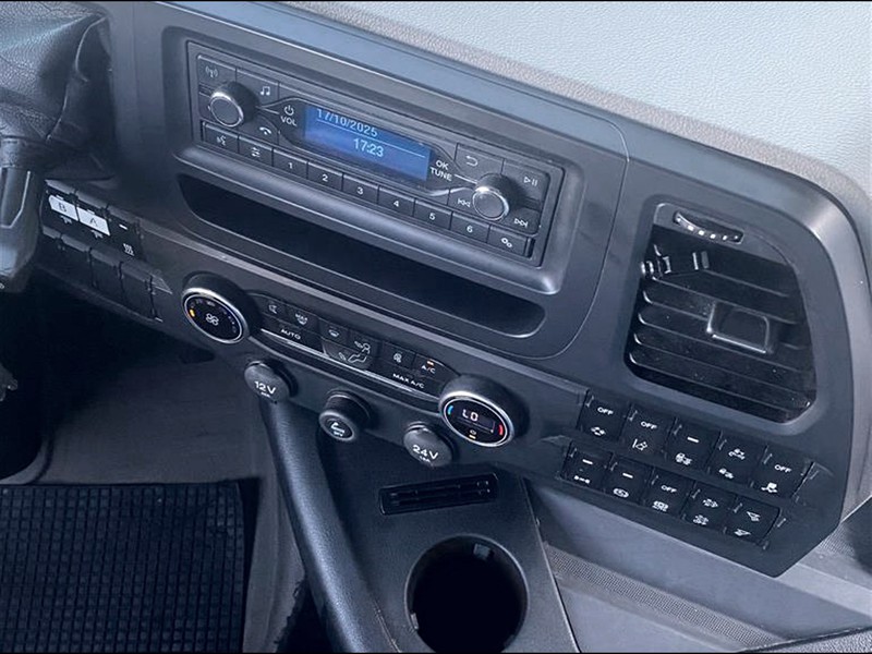 Ford Trucks F-max 500 4x2 base mega cab