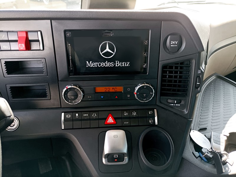 Mercedes Actros 5 1851 ls 4x2