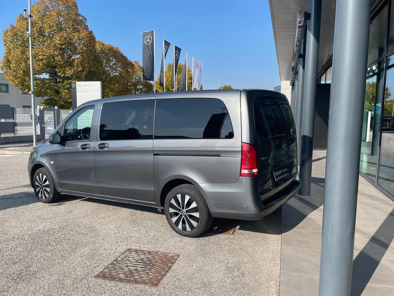 Mercedes Vito 119 cdi(bluetec) long 4x4 mixto auto e6 diesel grigio