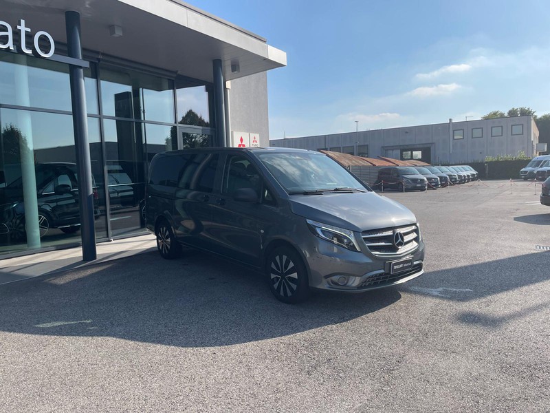 Mercedes Vito 119 cdi(bluetec) long 4x4 mixto auto e6 diesel grigio