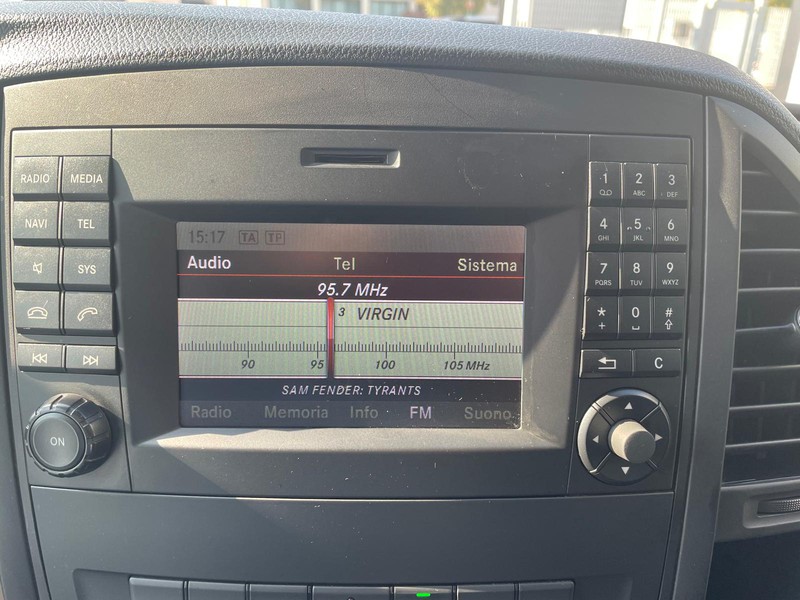 Mercedes Vito 119 cdi(bluetec) long 4x4 mixto auto e6 diesel grigio
