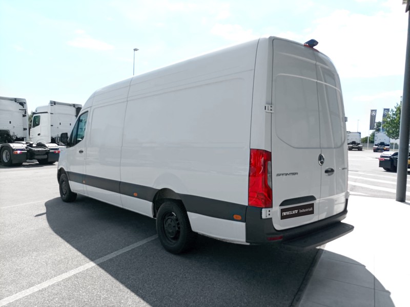 Mercedes Sprinter 319 rwd 2.0 cdi f 43/35 h2 pro