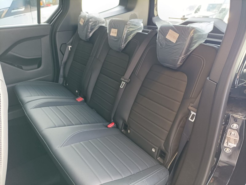 Mercedes Classe T 180 d diesel nero