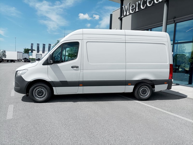 Mercedes Sprinter 311 CDI F 37/35