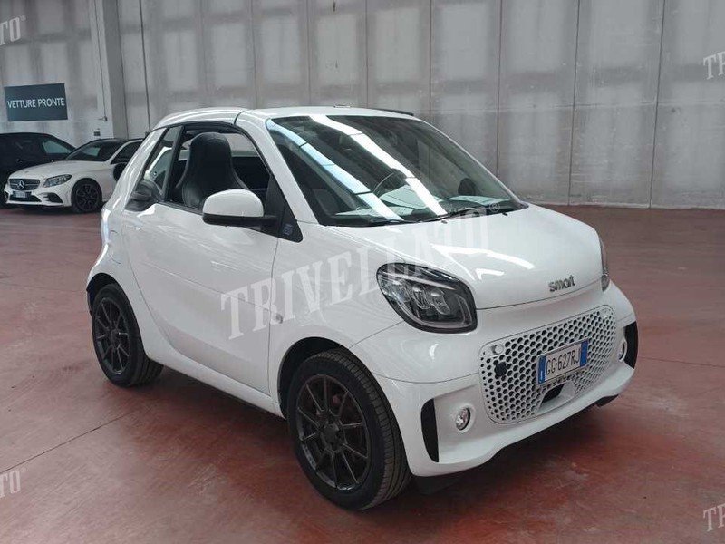 Smart Fortwo Cabrio cabrio eq prime 22kw elettrica bianco
