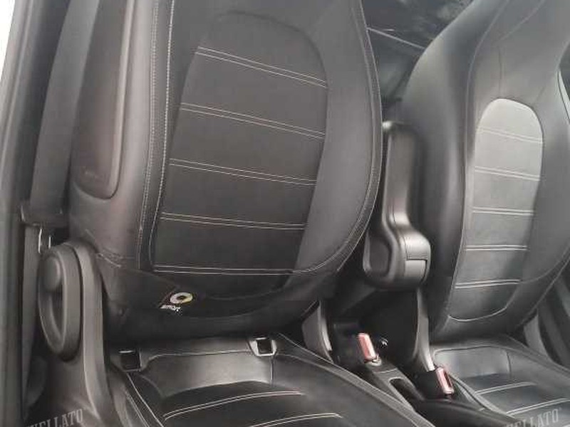 Smart Fortwo Cabrio cabrio eq prime 22kw elettrica bianco