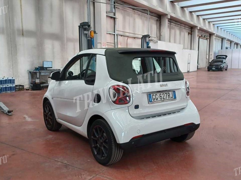 Smart Fortwo Cabrio cabrio eq prime 22kw elettrica bianco