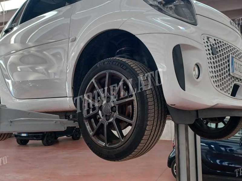 Smart Fortwo Cabrio cabrio eq prime 22kw elettrica bianco