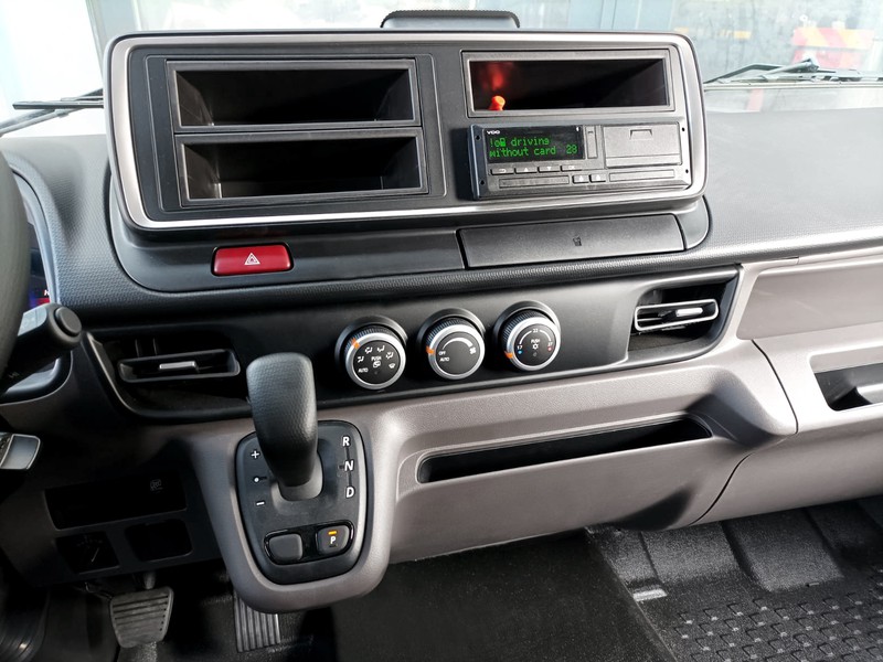 Mitsubishi Canter e7C18e/34 Cab Comfort batteria M