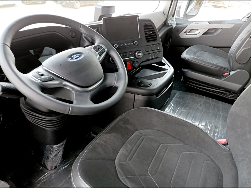 Ford Trucks F-max Comfort - Mega Cab - Con EHPAS