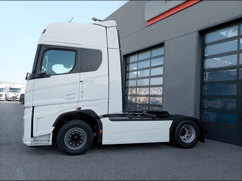 Ford Trucks F-max Comfort - Mega Cab - Con EHPAS