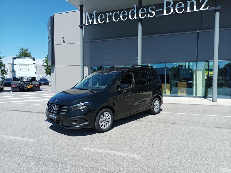 Mercedes Classe T 180 d diesel nero