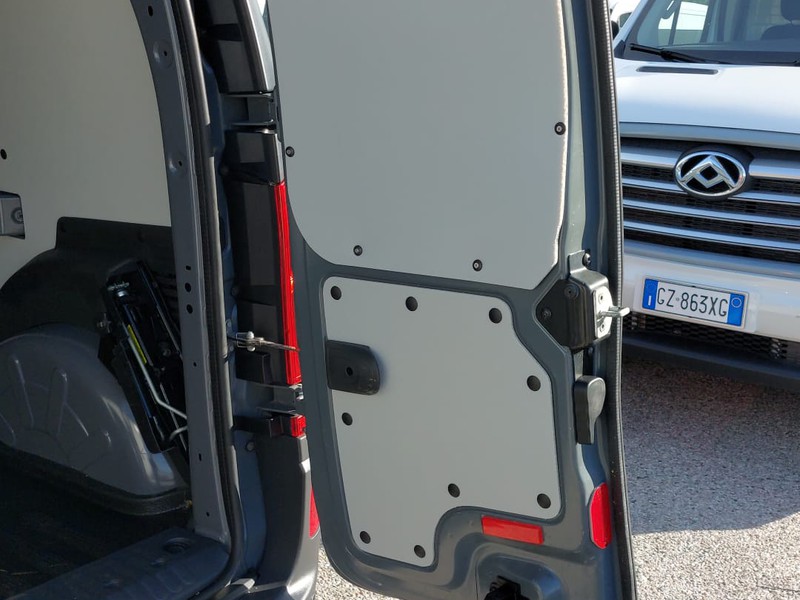 Mercedes Citan 109 cdi long blueff. business e6d-temp diesel grigio