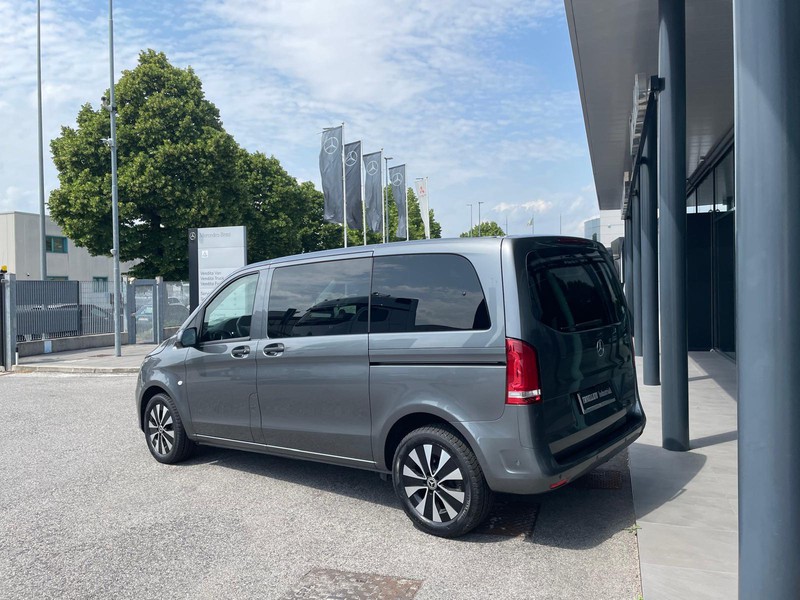 Mercedes Vito Mixto 119 cdi compact 4x4 mixto pro auto my20