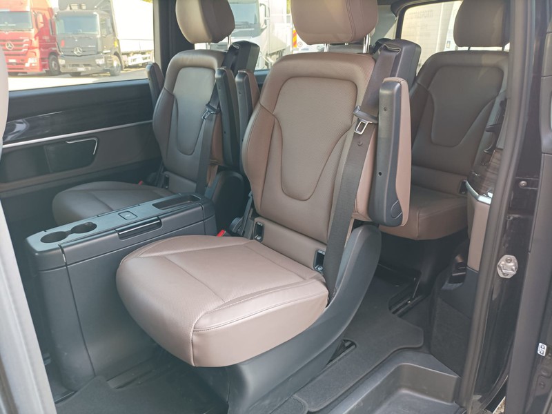 Mercedes Classe V extralong 300 d sport 4matic auto diesel nero