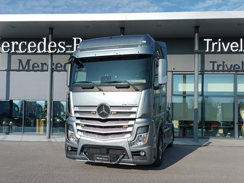 Mercedes Actros 5 1851 ls 4x2