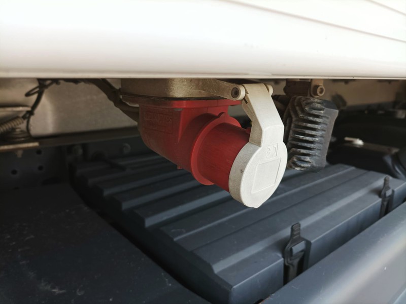 Mercedes Atego wl 1021l/36 s-cl.sp.sosp.pn. euro vi