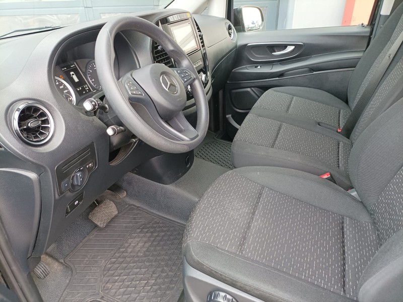 Mercedes Vito 114 cdi compact tourer auto my20 diesel nero