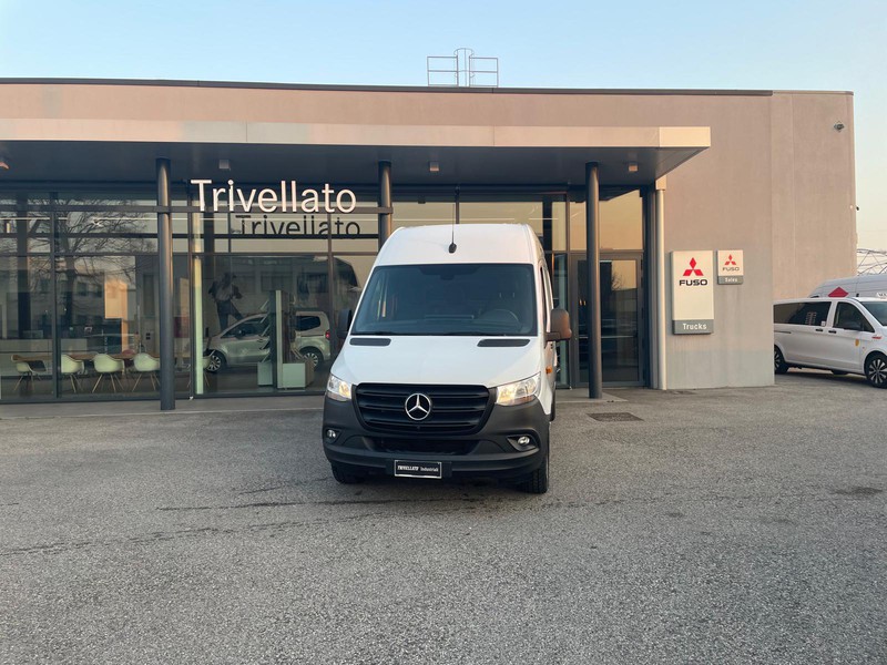 Mercedes Sprinter 317 2.0 cdi f 37/35 rwd h2
