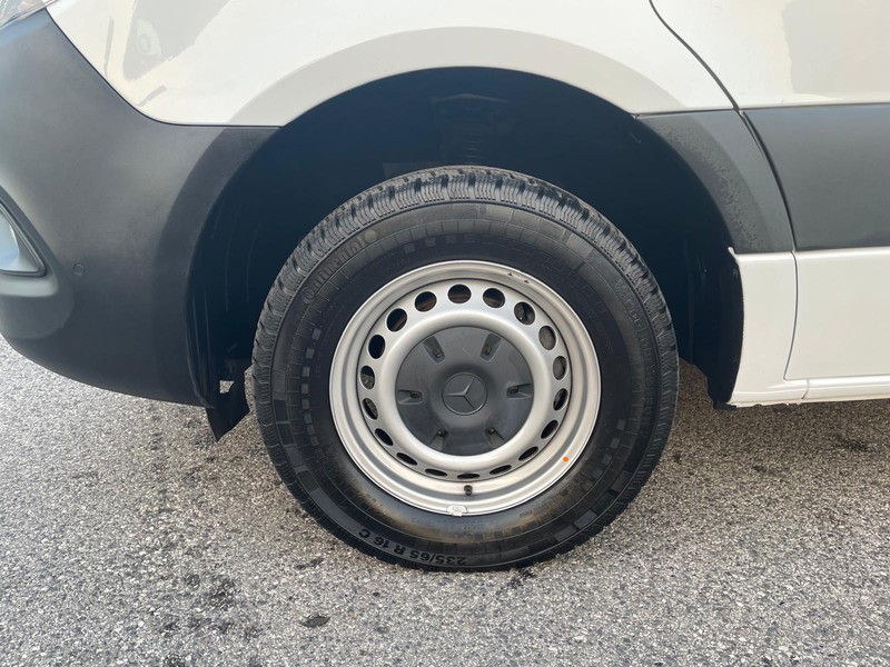 Mercedes Sprinter 317 2.0 cdi f 37/35 rwd h2