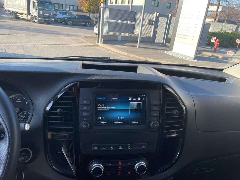 Mercedes Vito 114 cdi long tourer auto my20 diesel grigio