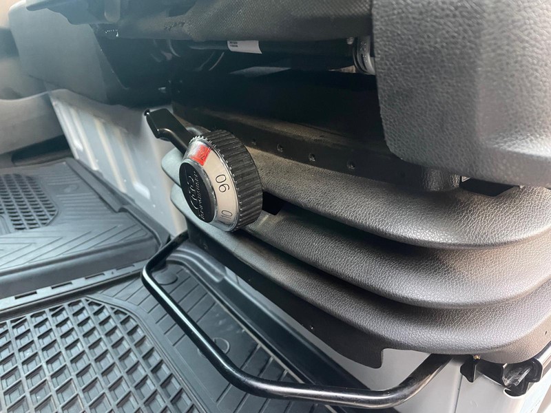 Mercedes Sprinter 317 2.0 cdi f 37/35 rwd h2