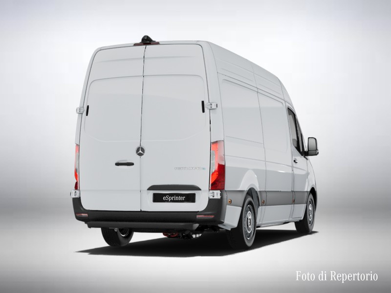 Mercedes Sprinter eFurgone 314  37/35 PRO elettrica bianco
