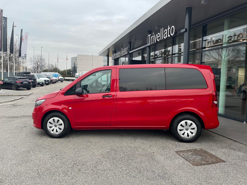 Mercedes Vito 114 cdi compact mixto auto my20 diesel rosso