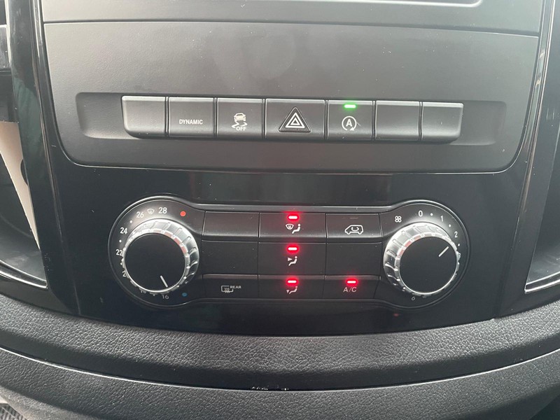 Mercedes Vito 114 cdi compact mixto auto my20 diesel rosso