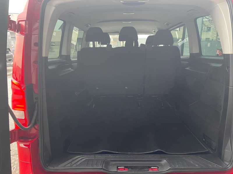 Mercedes Vito 114 cdi compact mixto auto my20 diesel rosso