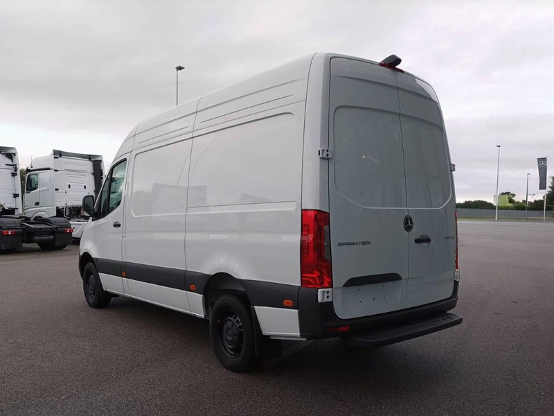 Mercedes Sprinter Furgone 319CDI 37/35 PRO diesel bianco