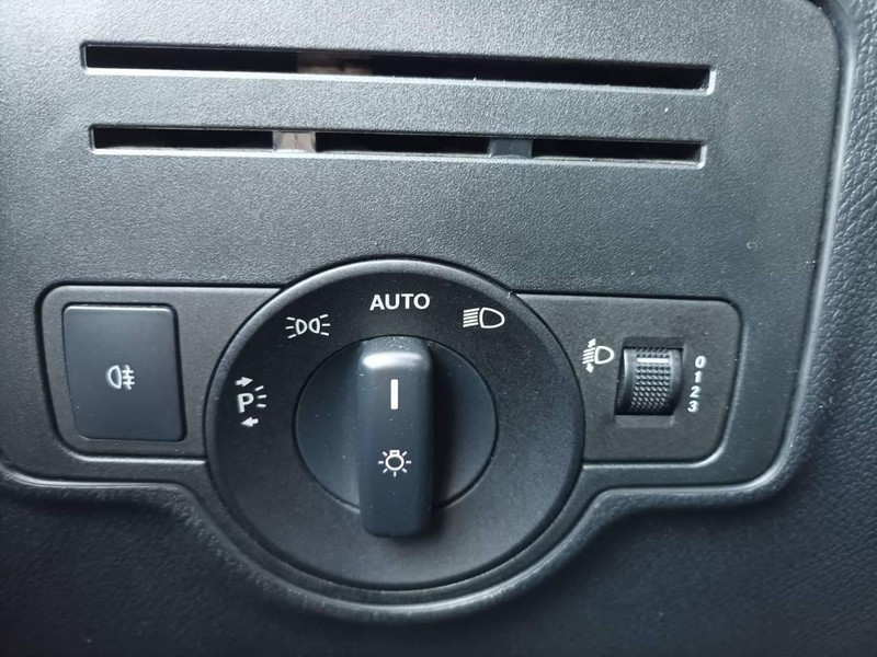 Mercedes Vito 114 cdi long mixto e6 diesel bianco