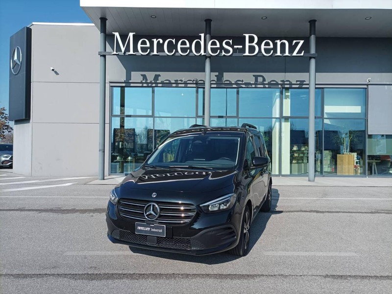 Mercedes Classe T long 180d premium auto diesel nero