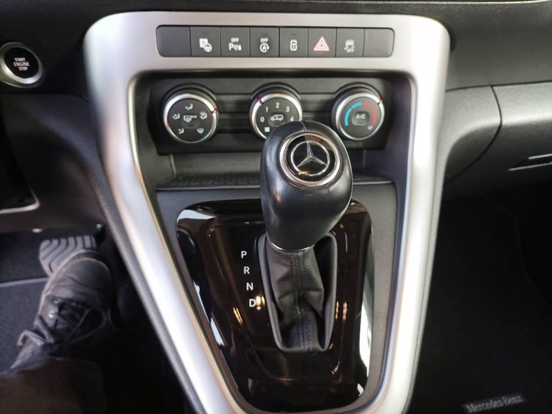 Mercedes Classe T long 180d premium auto diesel nero