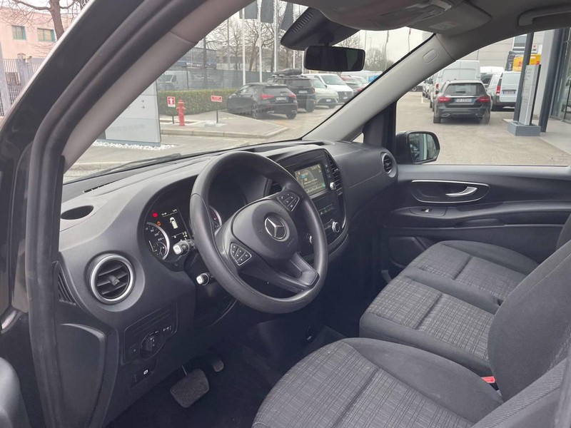 Mercedes Vito 114 cdi long tourer pro auto my20 diesel nero