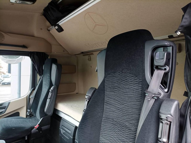 Mercedes Actros 5 1845 ls 4x2