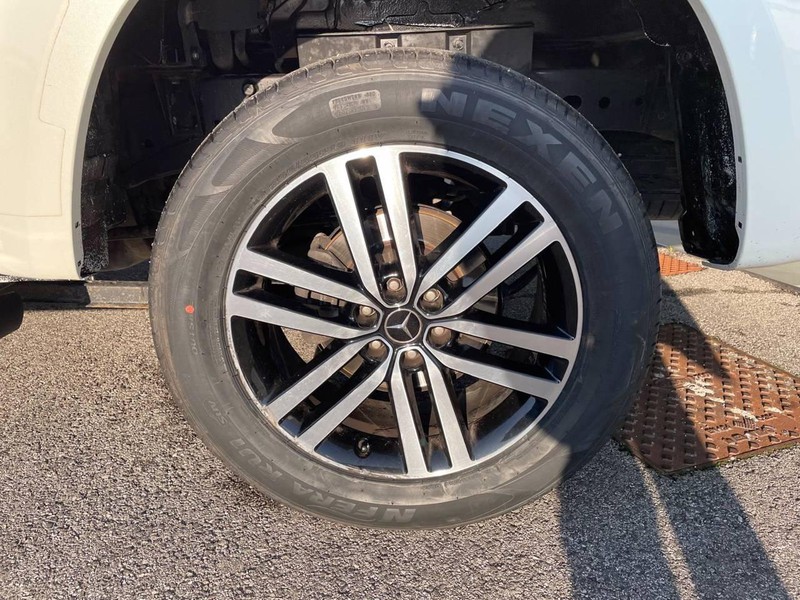 Mercedes Classe X 350 d power 4matic auto diesel bianco