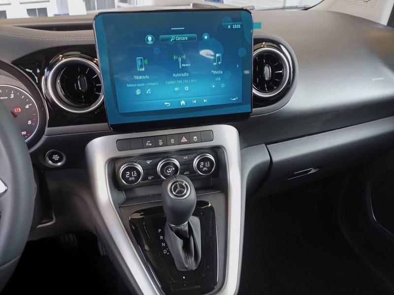 Mercedes Classe T 180 d diesel nero